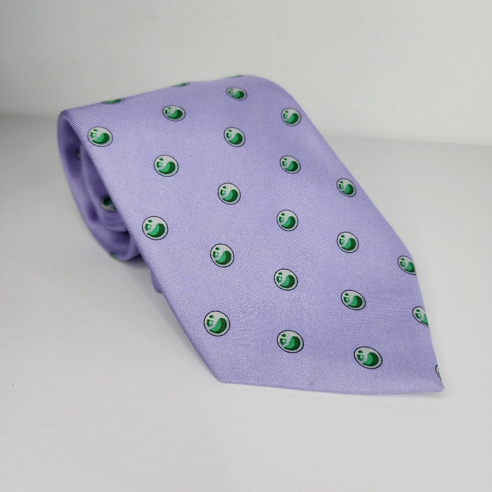 VINEYARD VINES Blue Silk Tie.